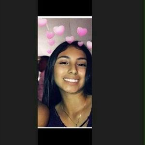 Meet your Posher, Briana